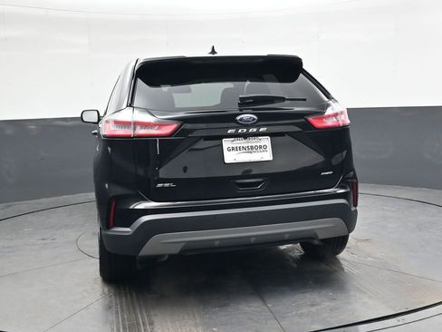Used 2024 Ford Edge SEL image 5