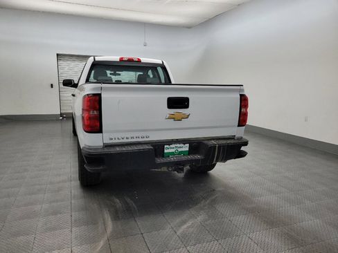 Used 2018 Chevrolet Silverado 1500 W/T w/ Trailering Package image 6