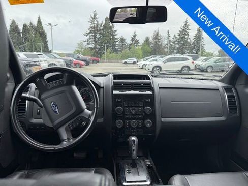 Used 2011 Ford Escape Limited w/ 302A Rapid Spec Order Code AWD/4WD image 10