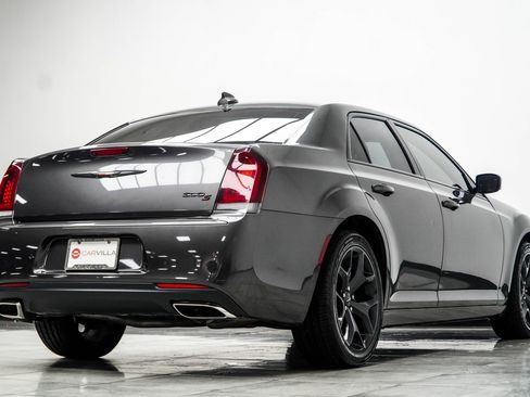 Used 2022 Chrysler 300 S RWD image 12