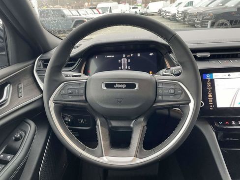 New 2026 Jeep Grand Cherokee Limited AWD/4WD image 22