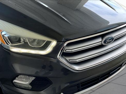 Used 2017 Ford Escape SE w/ Equipment Group 201A FWD image 29