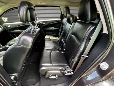 Used 2015 Dodge Journey Crossroad w/ Flexible Seating Group FWD image 21