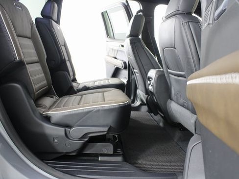 New 2026 GMC Acadia Denali Ultimate image 25