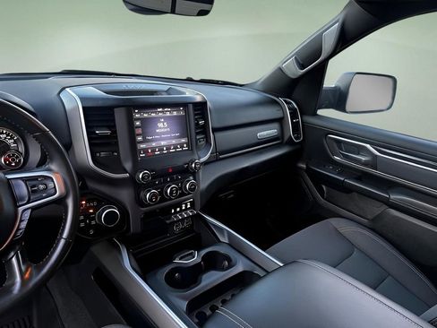 Used 2021 RAM 1500 Big Horn image 11