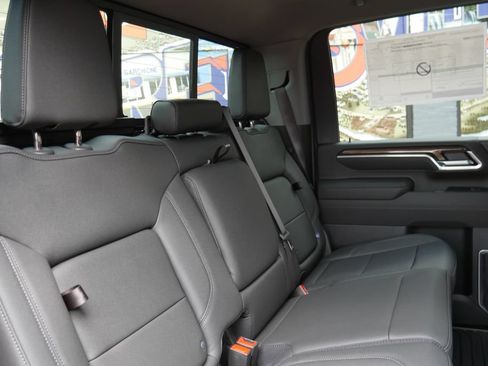 New 2026 Chevrolet Silverado 3500 LT AWD/4WD image 16