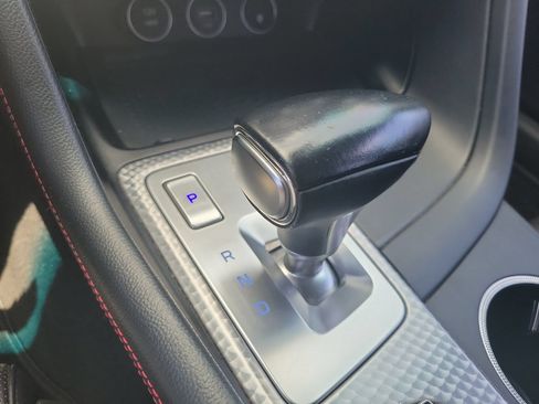 Used 2023 Genesis G70 2.0T w/ Sport Prestige Package RWD image 26
