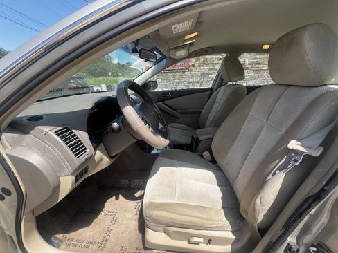 Used 2009 Nissan Altima 2.5 S w/ Convenience Pkg FWD image 16