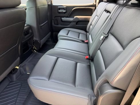 Used 2018 GMC Sierra 1500 SLT w/ All Terrain Package AWD/4WD image 15