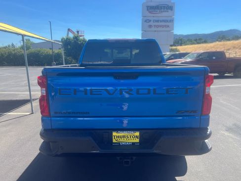 Used 2023 Chevrolet Silverado 1500 ZR2 w/ Technology Package image 10