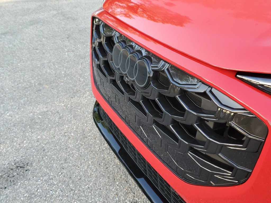 New 2026 Audi Q3 quattro 2.0T AWD/4WD image 11