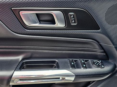 Used 2024 Ford Mustang Premium image 17