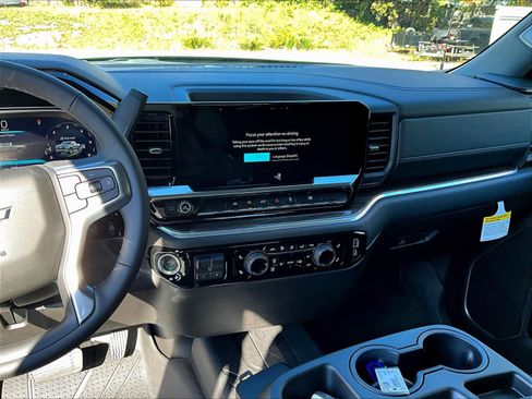 New 2026 Chevrolet Silverado 1500 LT image 13