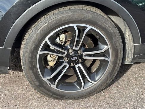 Used 2014 Ford Explorer Sport w/ Equipment Group 401A image 7