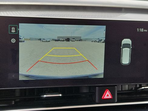 Used 2025 Kia Carnival FWD image 14