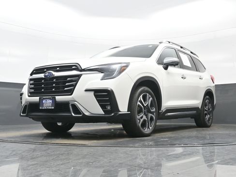 Used 2023 Subaru Ascent Touring image 28