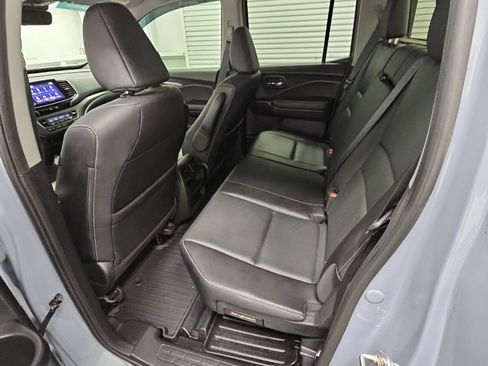 Used 2023 Honda Ridgeline RTL-E image 32