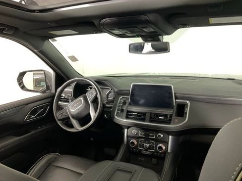 Used 2021 GMC Yukon SLT w/ SLT Luxury Plus Package AWD/4WD image 33