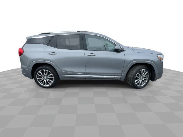 Certified 2023 GMC Terrain Denali AWD/4WD image 9