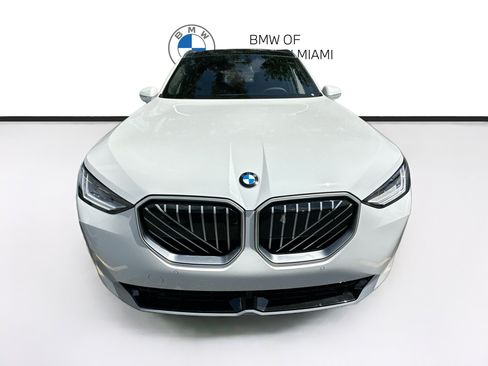 New 2026 BMW X3 xDrive30i w/ Convenience Package AWD/4WD image 2