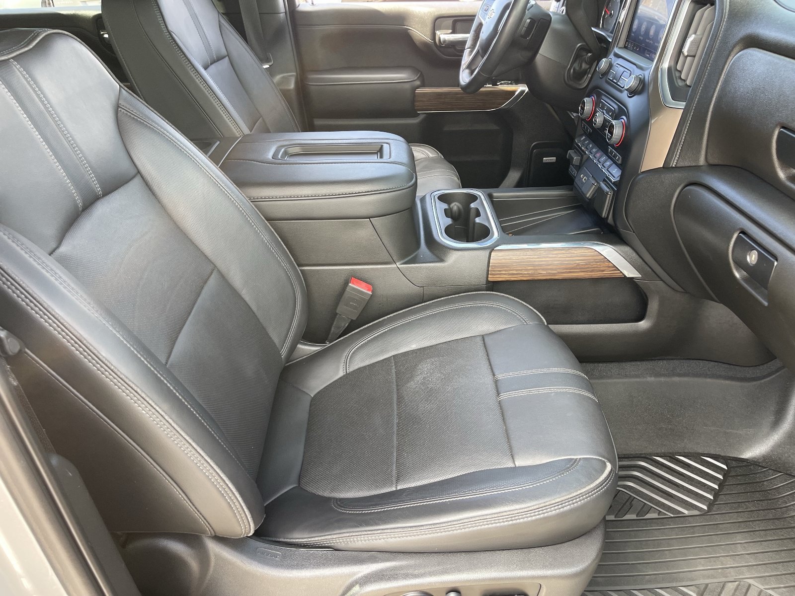 Used 2022 Chevrolet Silverado 2500 High Country w/ Z71 Off-Road Package AWD/4WD image 12