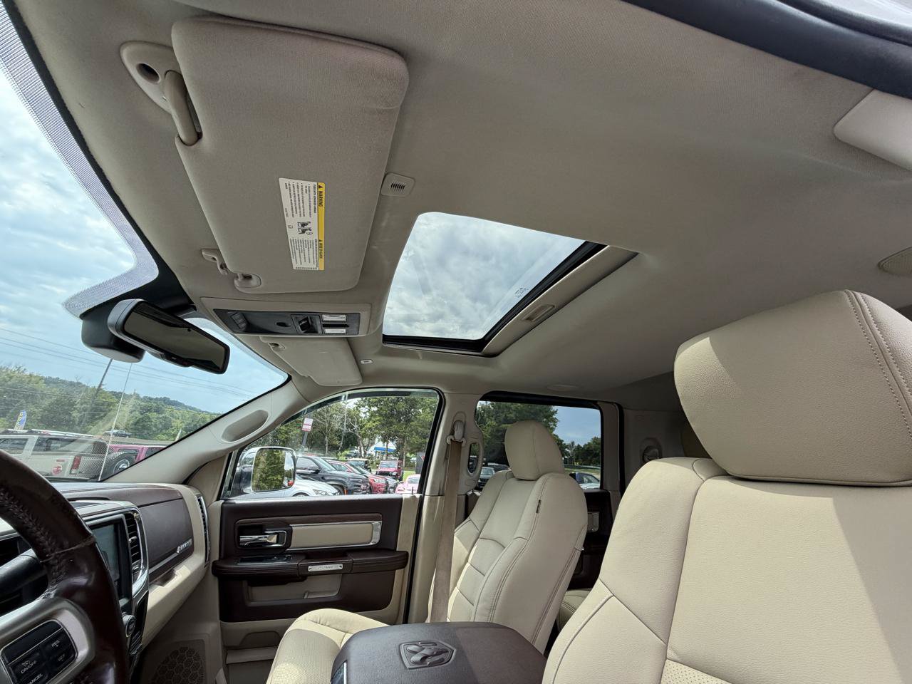 Used 2018 RAM 2500 Laramie AWD/4WD image 34