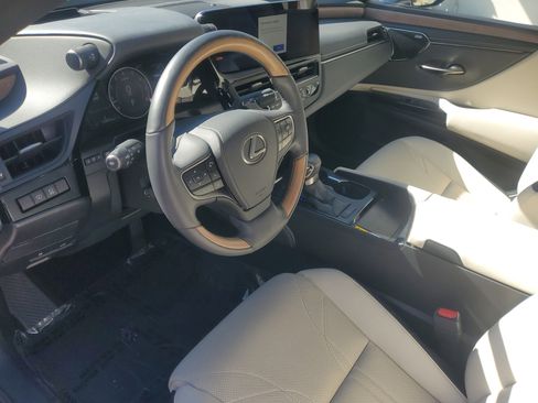 Certified 2024 Lexus ES 350 Ultra Luxury image 16