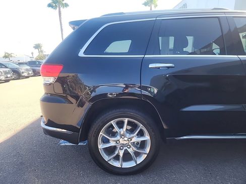 Used 2014 Jeep Grand Cherokee Summit AWD/4WD image 9