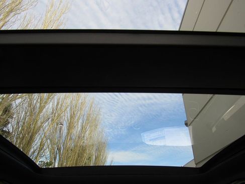 New 2026 Mercedes-Benz GLC 300 4MATIC image 28