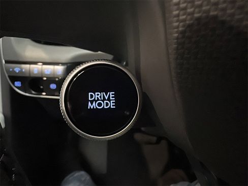 New 2026 Hyundai Ioniq 5 SEL image 22