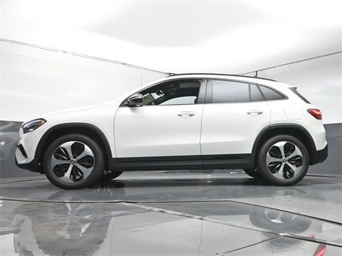 New 2026 Mercedes-Benz GLA 250 image 37