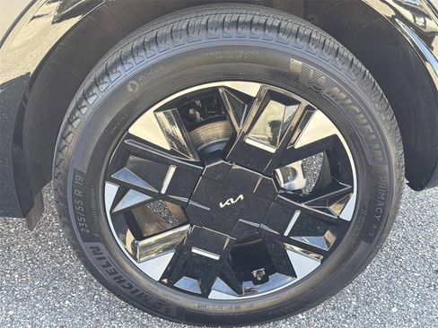Used 2026 Kia Sportage SX image 7