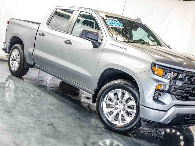 Certified 2024 Chevrolet Silverado 1500 Custom AWD/4WD image 5