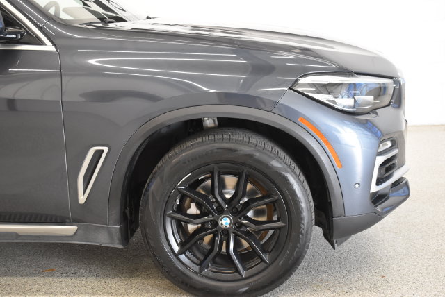 Used 2021 BMW X5 xDrive40i w/ Premium Package AWD/4WD image 13