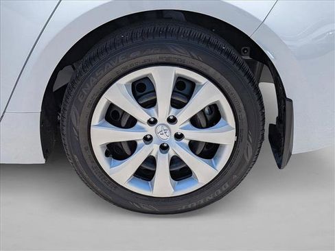 Used 2025 Toyota Corolla LE FWD image 23
