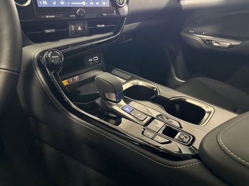 Certified 2026 Lexus NX 350h AWD w/ Premium Package image 19