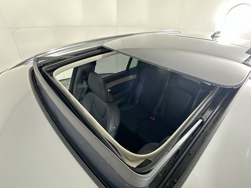 Used 2025 Volvo XC90 B6 Plus image 26