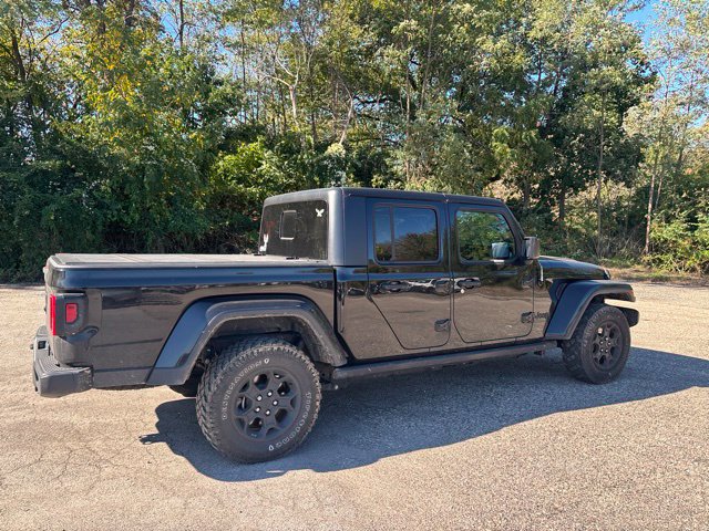 Used 2023 Jeep Gladiator Sport AWD/4WD image 6