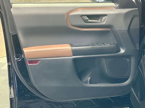 Used 2021 Ford Bronco Sport Outer Banks w/ Outer Banks Package (96D) image 15