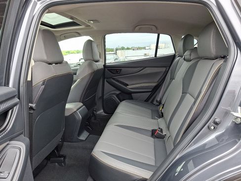 Used 2022 Subaru Crosstrek 2.5i Sport w/ Moonroof Package image 10