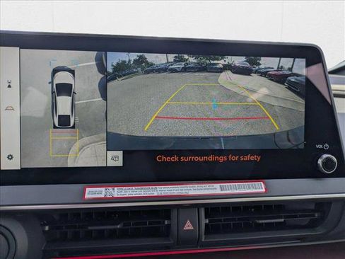 New 2025 Toyota Prius XSE Premium image 11