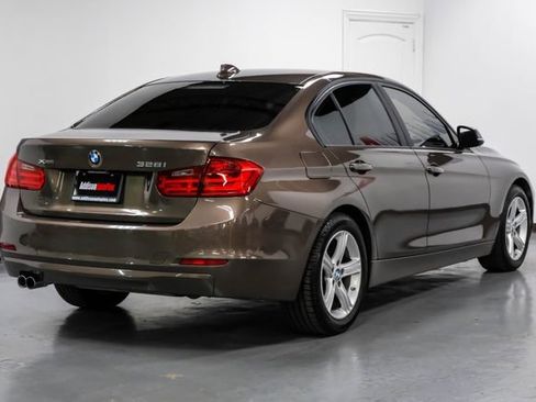 Used 2013 BMW 328i xDrive Sedan image 11