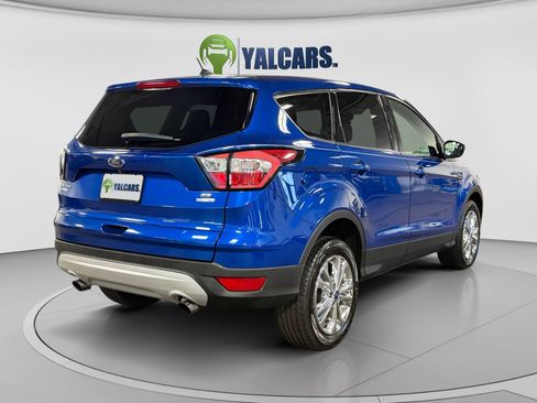 Used 2017 Ford Escape SE AWD/4WD image 5