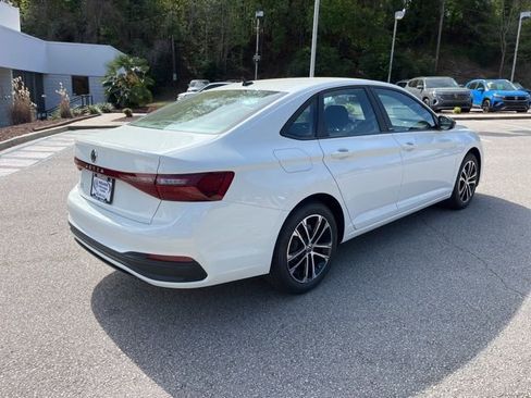 New 2026 Volkswagen Jetta Sport FWD image 3