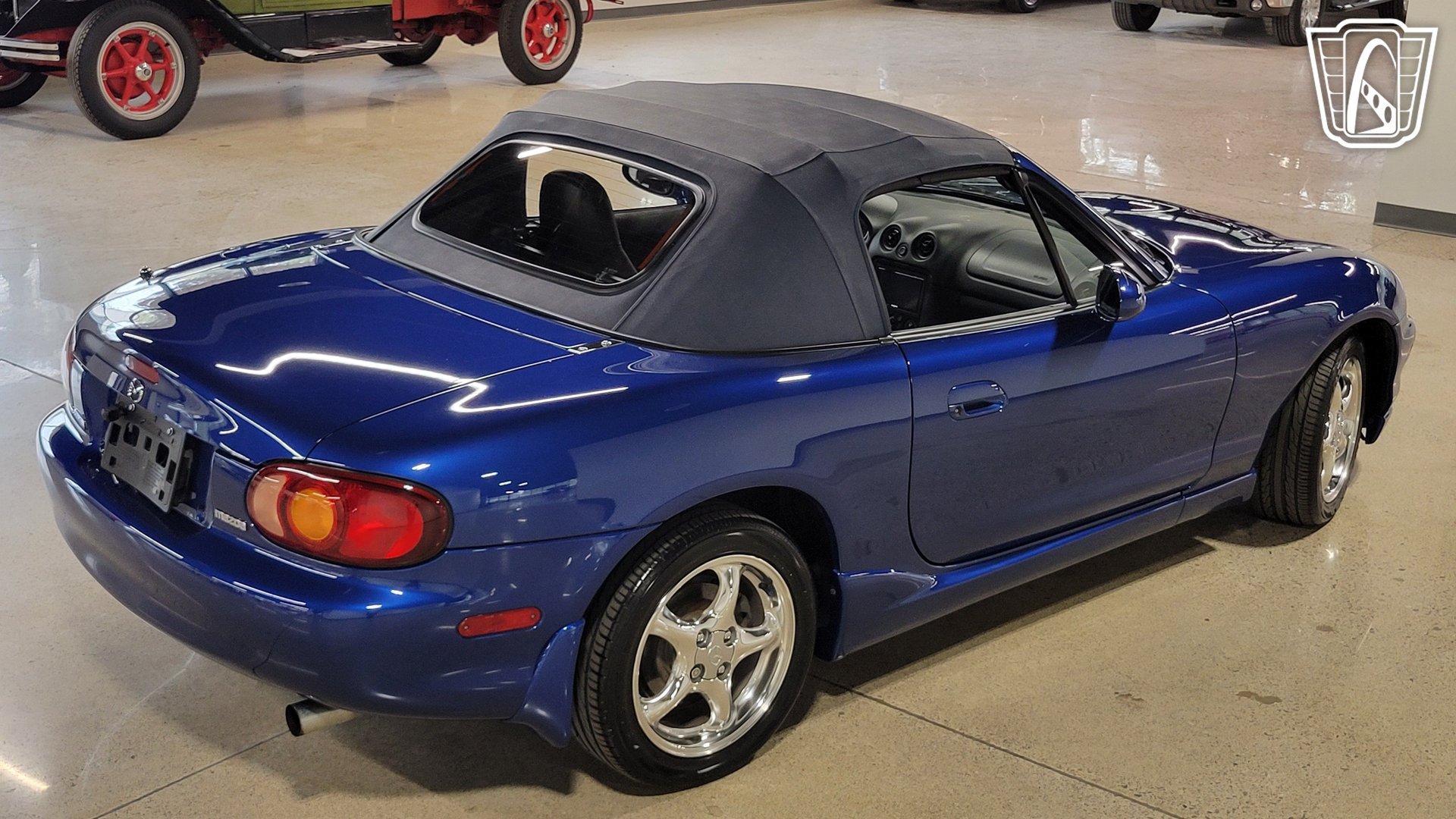 Used 1999 MAZDA MX-5 Miata RWD image 34