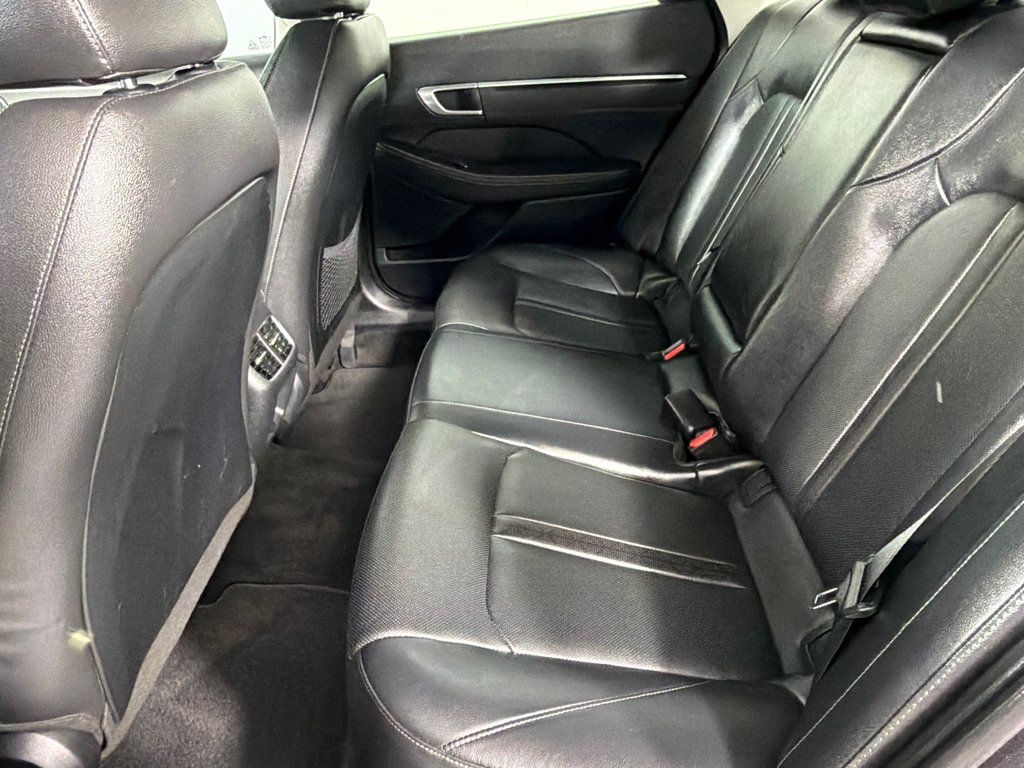 Used 2022 Hyundai Sonata Limited FWD image 17
