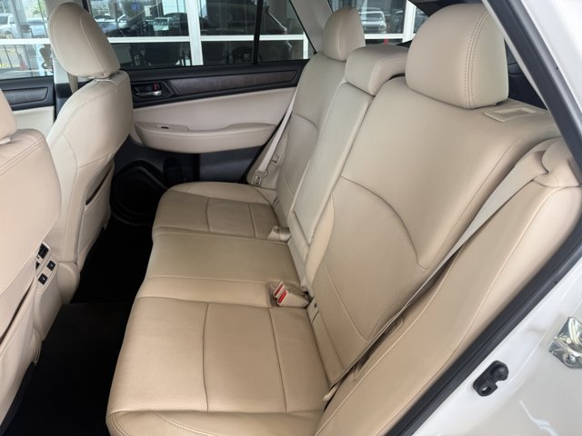 Used 2017 Subaru Outback 2.5i Limited AWD/4WD image 10