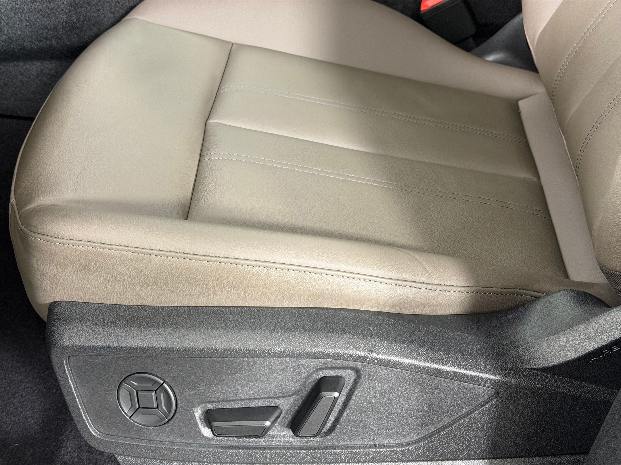 New 2026 Audi Q5 Premium AWD/4WD image 15