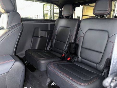 Used 2025 Ford Bronco Stroppe Edition AWD/4WD image 11