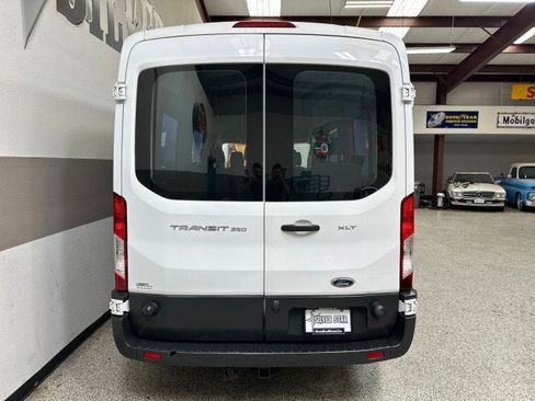 Used 2017 Ford Transit 350 XLT image 37